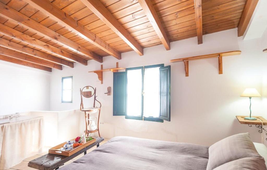Casa Rural Sierra De Huelva Aroche Esterno foto