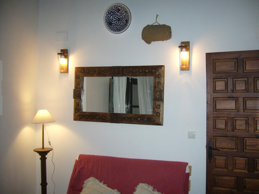 Casa Rural Sierra De Huelva Aroche Esterno foto